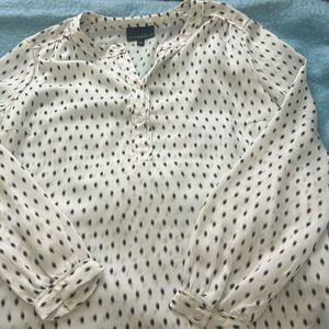 Beautiful Cynthia Rowley silky blouse!